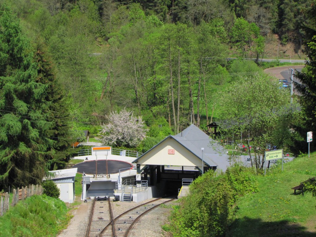 Talstation Obstfelderschmiede der Oberweibacher Bergbahn; 22.05.2010