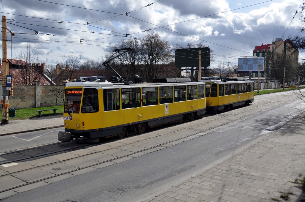 Tatra T6A2D Wagen: 227 in Sttetin  Smolanska  (31.03.1012)