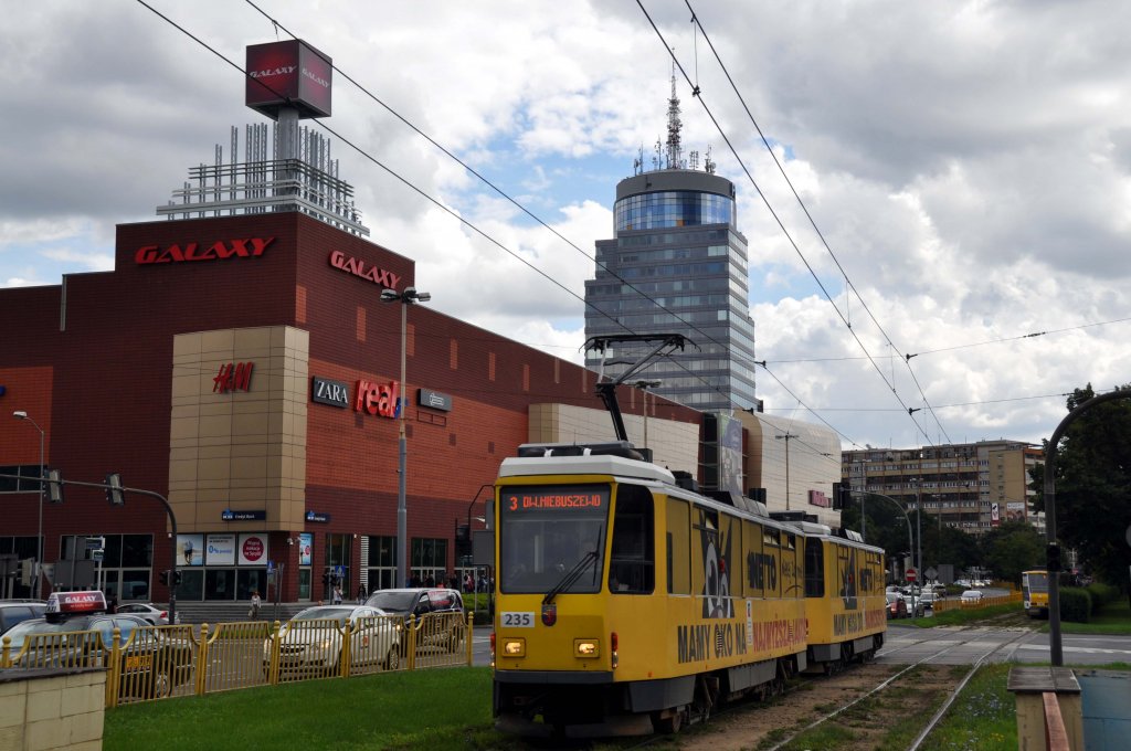 Tatra T6A2D Wagen: 235 bei Sttetin  Galaxy  (08.08.2012). 