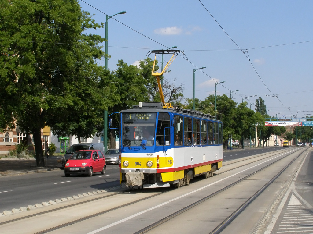 Tatra T6A2H auf der Linie 1 - 08.07.2011 Szeged