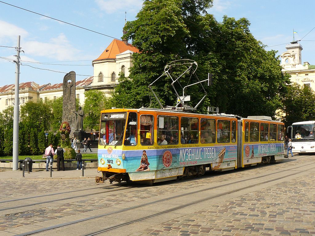 Tatra TW 1012 Prospekt Svobody, Lviv, Ukraine 24-05-2012.