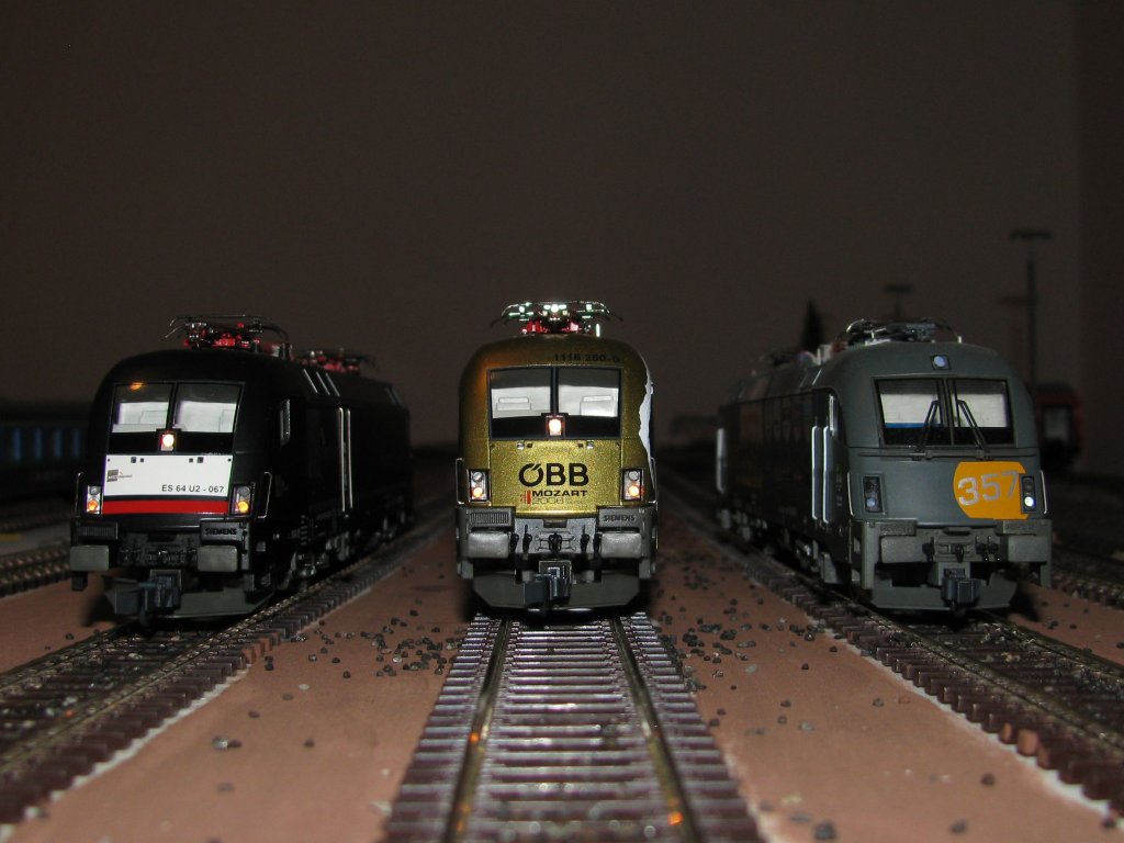 Taurusparade v.l.n.r. MRCE 182 567-8 Bosporus Sprinter, BB 1116 250-0  Mozart  und Siemens (BB) 1216 050-5  357 km/h Weltrekordlok