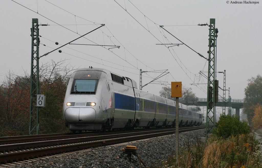 TGV 4403 als TGV 9574 (Stuttgart Hbf-Paris Est)an der Bk Basheide 29.10.09