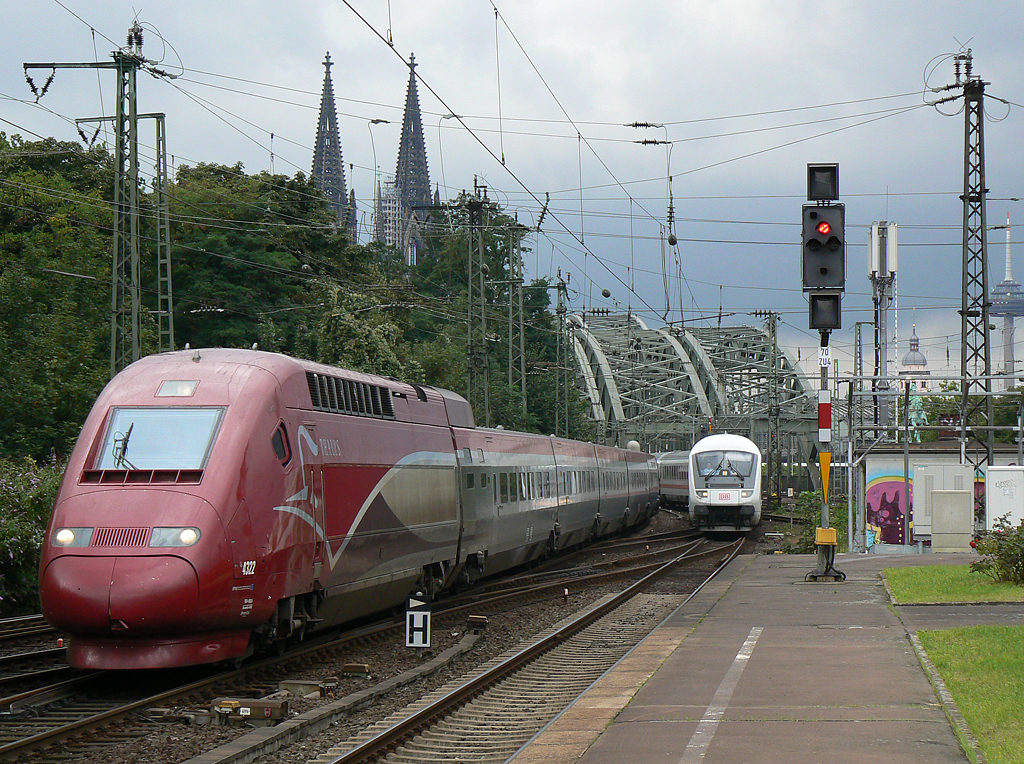 Thaly´s und DB IC in Kln/Messe Deutz am 27.08.2010