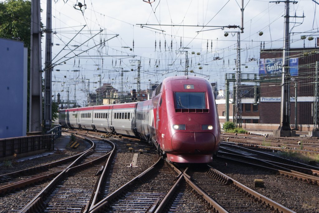 Thalys PBKA aus Paris, bei der Einfahrt in Kln Hbf am 19.06.2010