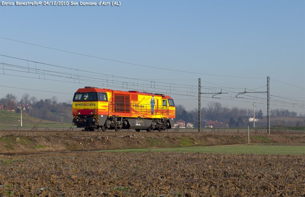 The G2000 n. 33 of ArenaWays passes near of San Damiano d'Asti during a rescue travel from asti to Torino.