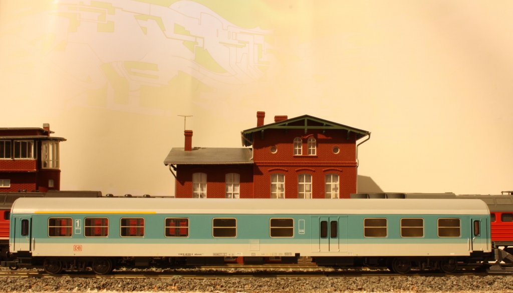 TilligHO/Sachsenmodelle 14422 Mintgrner Seitengangwagen mit Gepckabteil 2. Klasse & 1. Klasse Bauart Halberstadt DB AG 51 80 81-80 000-6 ABDomsbd Heimatbahnhof Chemnitz