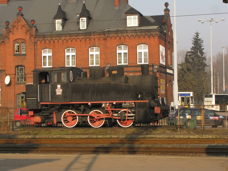 TKh49-5564 in Toruń Głwny, 21.02.2009