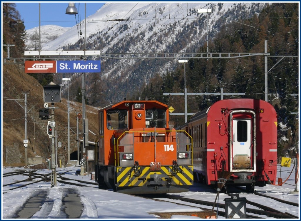 Tm 2/2 114 in St.Moritz (11.11.2009)