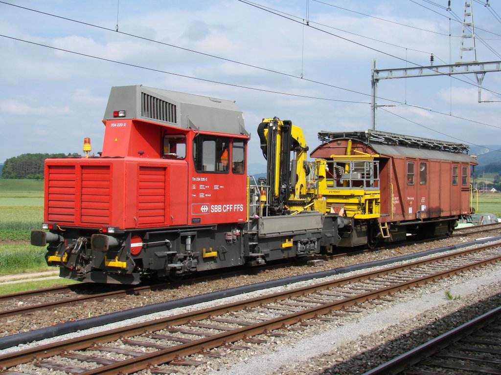 Tm 234 220-2 im Bf. GLOVELIER, 05-06-2012