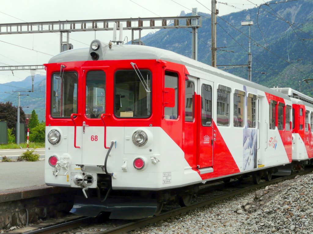 tmr 1000 mm - Steuerwagen BDt 68 in Martigny am 10.05.2010