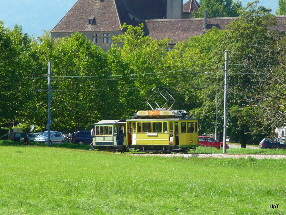 TN - Oldtimer Tram Be 2/2 73 mit Beiwagen C 1  unterwegs bei Colombier am 12.09.2010