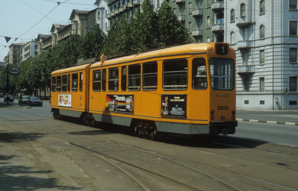 Torino / Turin ATM SL 1 (GTw 2855) Corso Francia im Juli 1984.