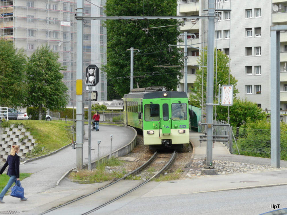 tpc / AOMC - Steuerwagen Bt 532 und Zahnradtriebwagen BDeh 4/4 501 als Regio unterwegs in Monthy en Place am 26.05.2013 