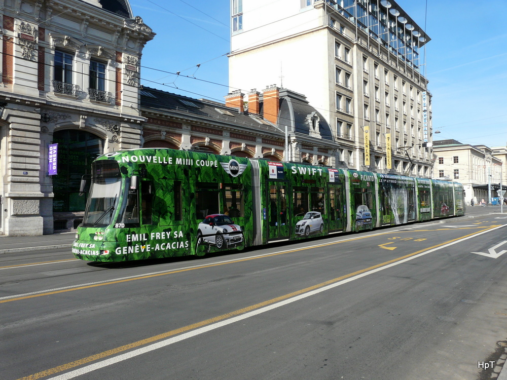 TPG Genf - Tram Be 6/8 870 unterwegs in der Stadt Genf am 18.02.2012