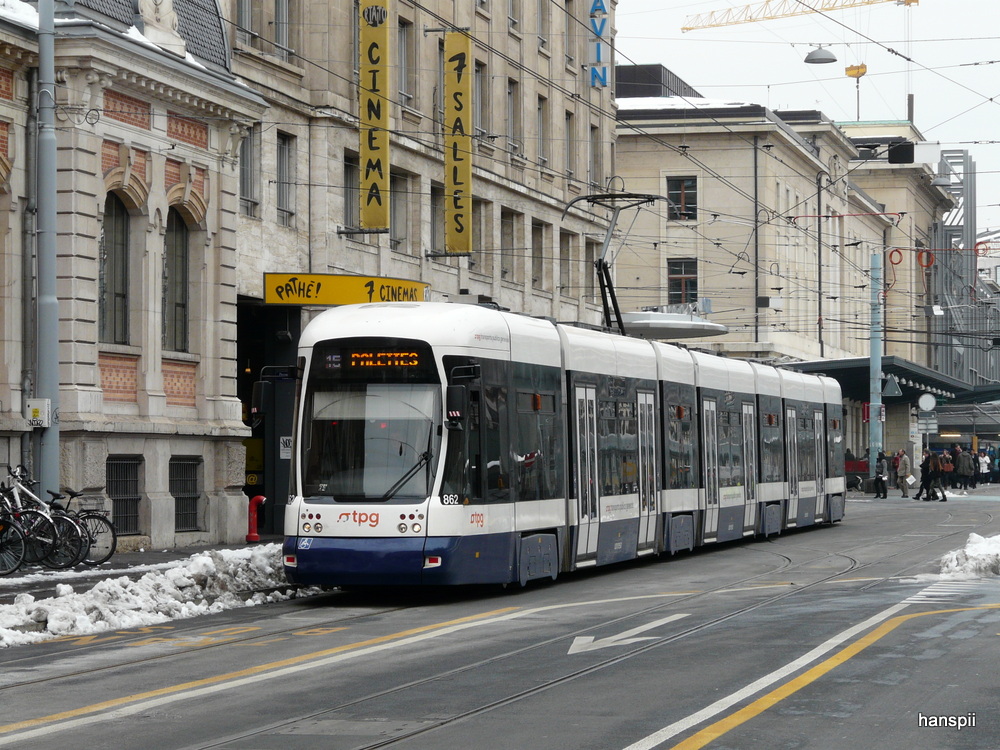 tpg - Tram Be 6/8  862 unterwegs auf der Linie 15 in Genf am 14.02.2013