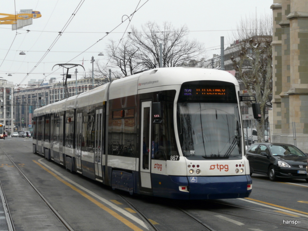 tpg - Tram Be 6/8  867 unterwegs auf der Linie 14 in Genf am 14.02.2013
