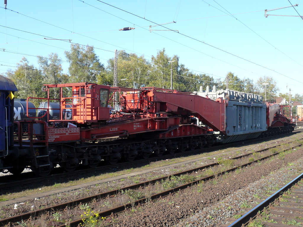 Trafotransportwagen von der Fa. NCS GmbH aus Hanau. Gladbeck-West, 22.10.2011.