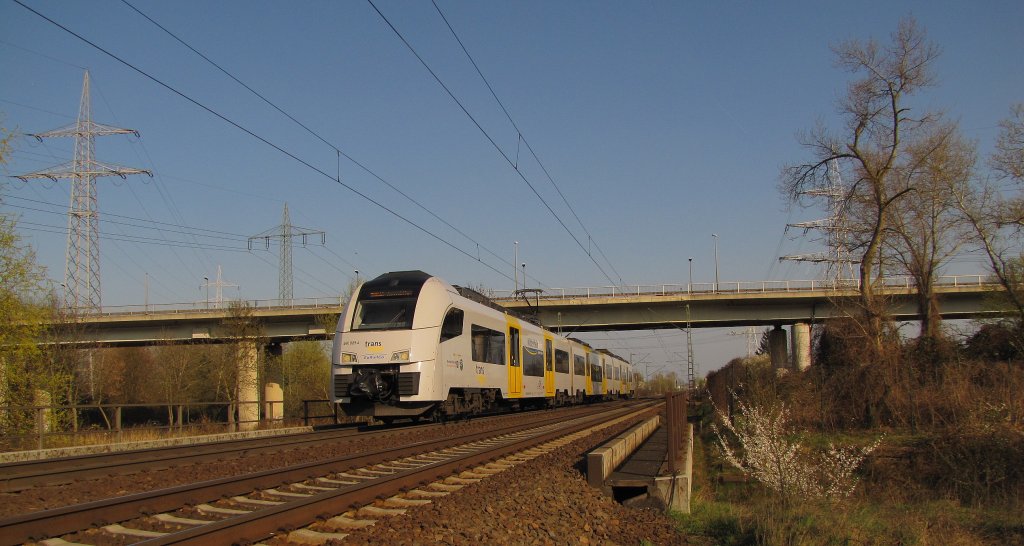 trans regio 460 009-4 als Lz Richtung Bingen, in Mainz-Mombach; 28.03.2011