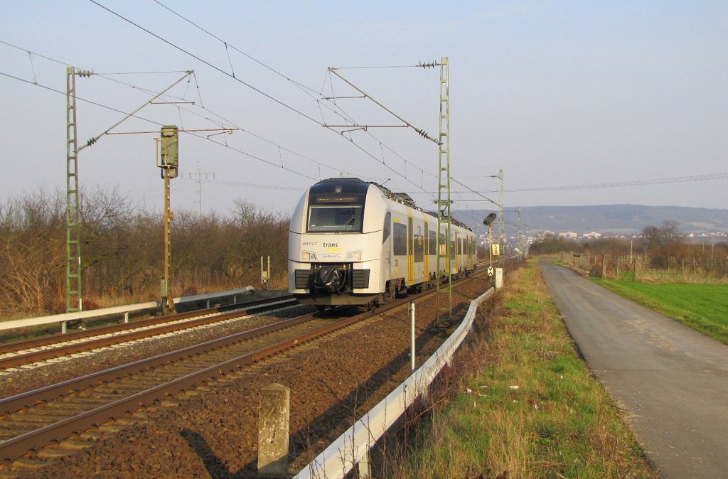 Trans Regio 460 512-7 als MRB 87527 von Kln Messe/Deutz nach Mainz Hbf, bei Bingen-Gaulsheim; 23.03.2010