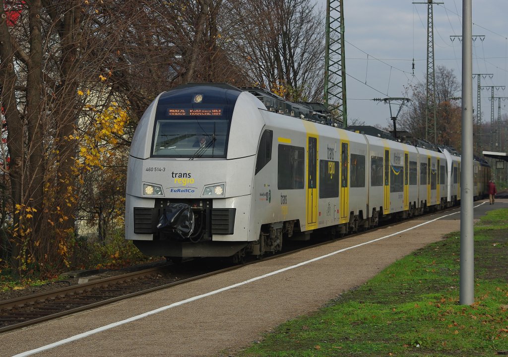 TransRegio Doppeltraktion bei der Abfahrt aus Kln West mit dem Ziel Koblenz Hbf. Aufgenommen am 20.11.2010.