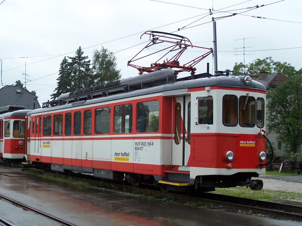 Trauenseebahn : der B 4 ET 23106 wird am ET 23111 angekuppelt.