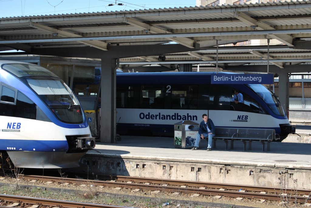 Treffen von Heidekrautbahn und Oderlandbahn in Berlin-Lichtenberg am 07.04.2010