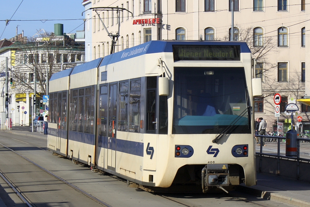 Triebwagen 406 am 03.März 2012 in der Hst. Philadelphiabrücke.