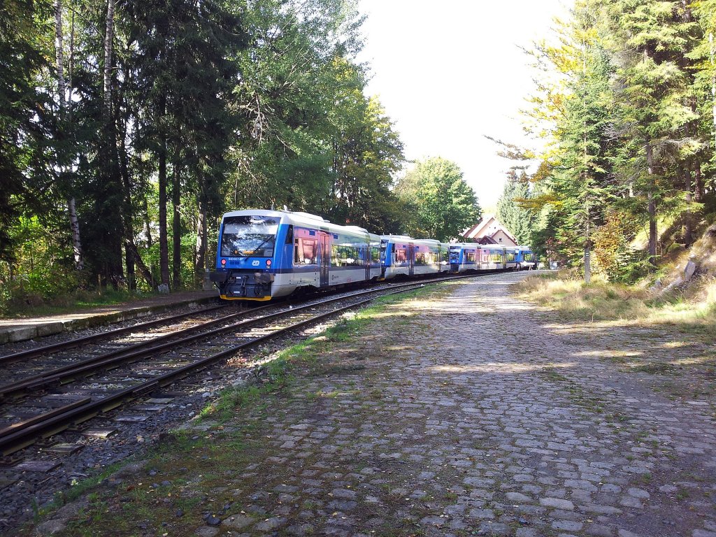 Triebzug der Baureihe 840 in Trutnov am 09.10.2012

