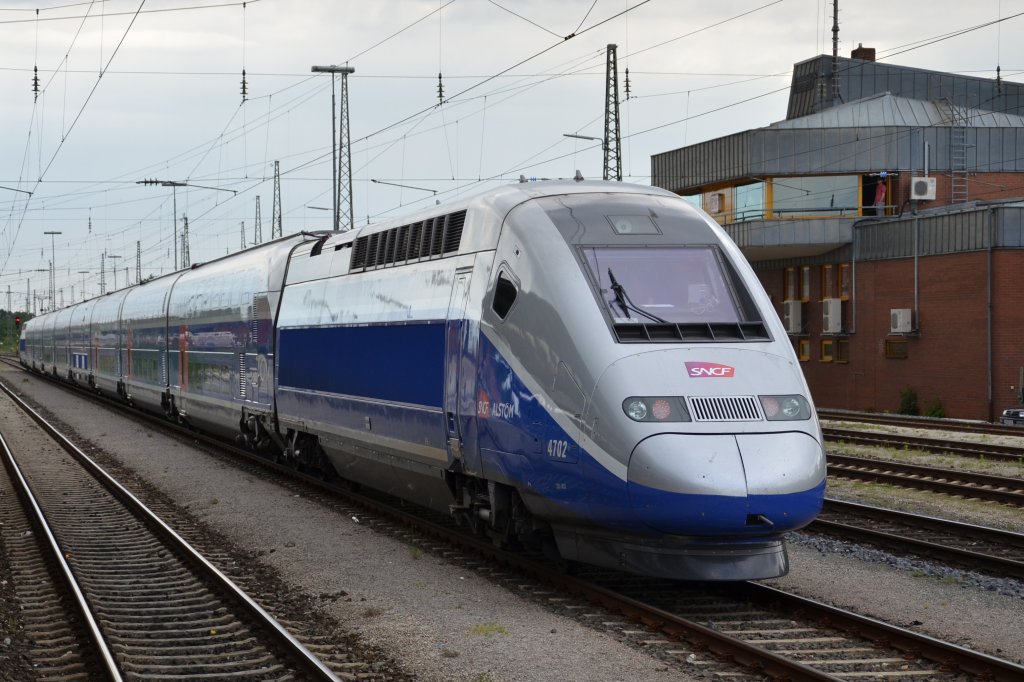 TVG 1702 zu Testfahrten im Bhf Lif 06_06_2011