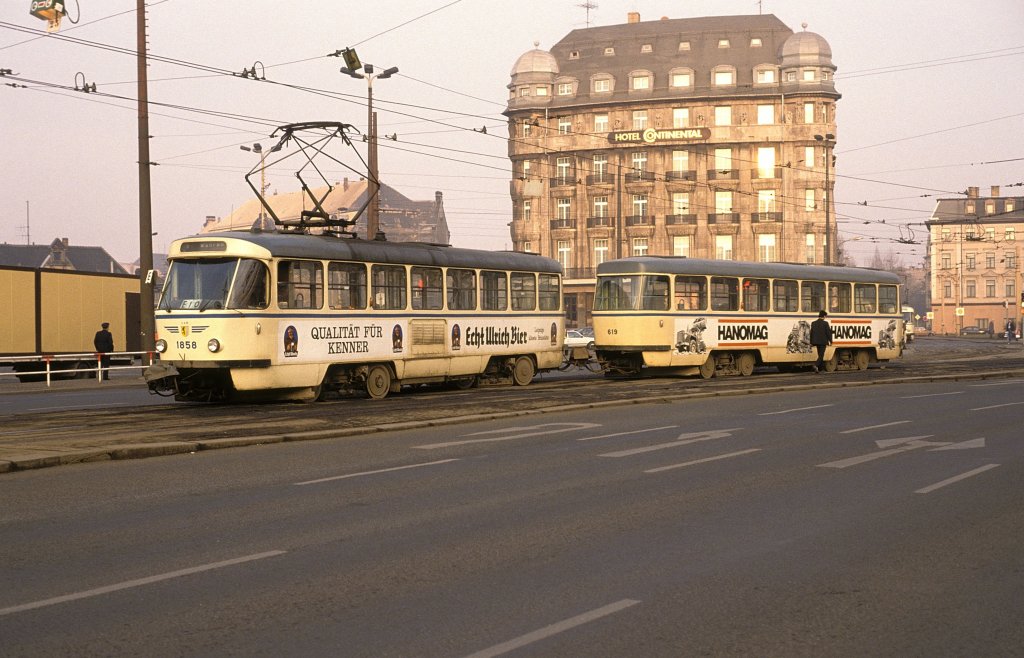 TW 1858  Leipzig  06.03.91 ( Straenbahn  entgleist )