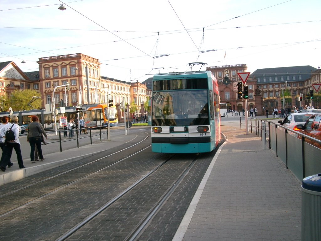TW 5647 ist gerade auf dem WEG nach Oppau in der Pfalz 10.04.2011