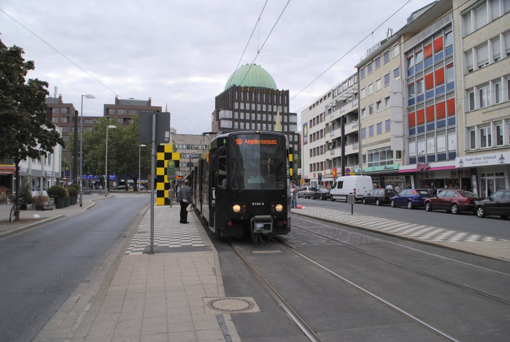 TW 6144, in der Haletselle Steintor am 26.07.2010.