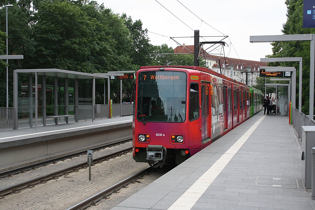 TW 6230, an der Haltestelle Wallensteinstrae, am 06.06.2011.