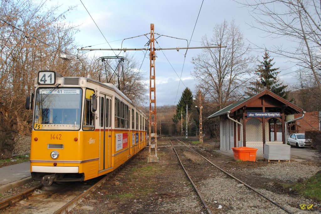 Tw.1442 in der Endstelle Kamaraerd der Linie 41.(04.01.2013)