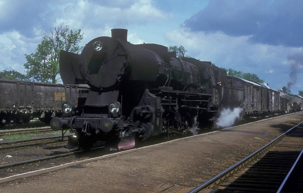 Ty2 302  Ziebice  01.06.77