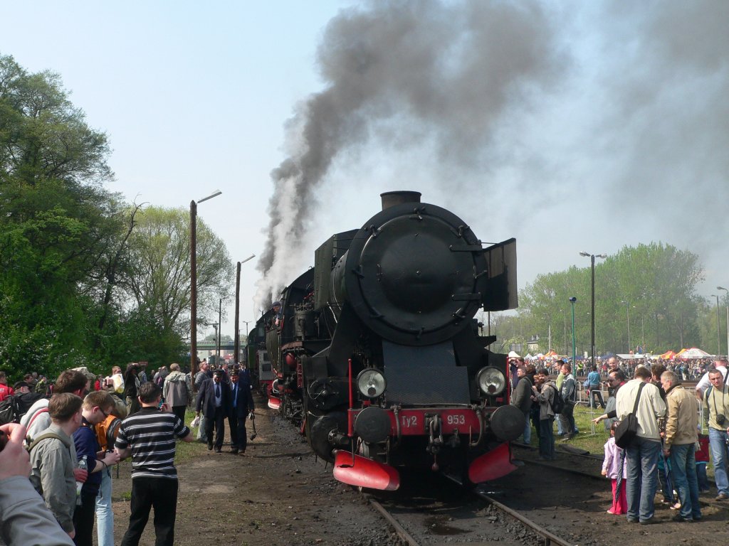 Ty2-953 auf dem Weg zum Lokschuppen. Wolsztyn, 1.5.2010