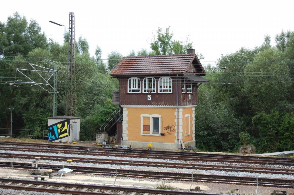 Ulm-Sflingen Stellwerk 6 - Stw 6 elektromech. Siemens & Halske 1901. Aufnahme vom 8. August 2013.