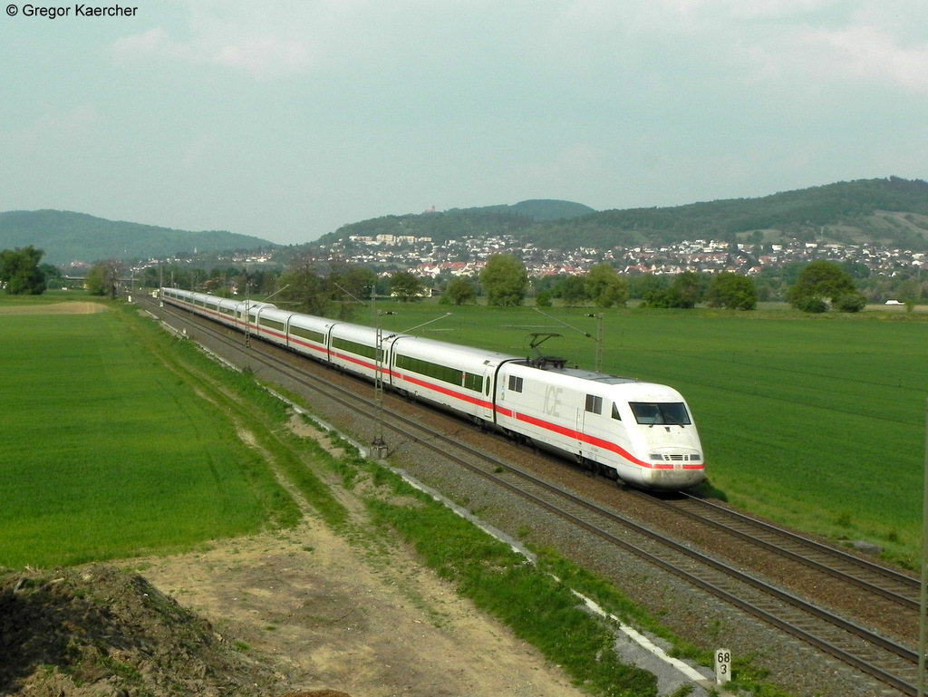 Unbekannter 401 Richtung Norden am 24.04.2011 bei Heddesheim-Hirschberg (ehemals Grosachsen-Heddesheim).