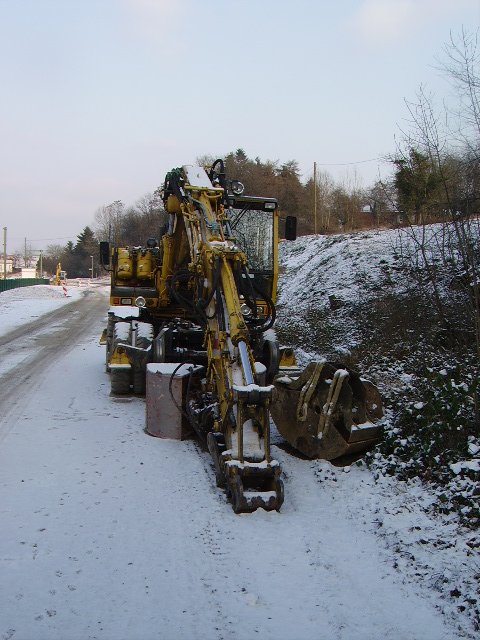 Und der Bagger noch mal von vorne. 