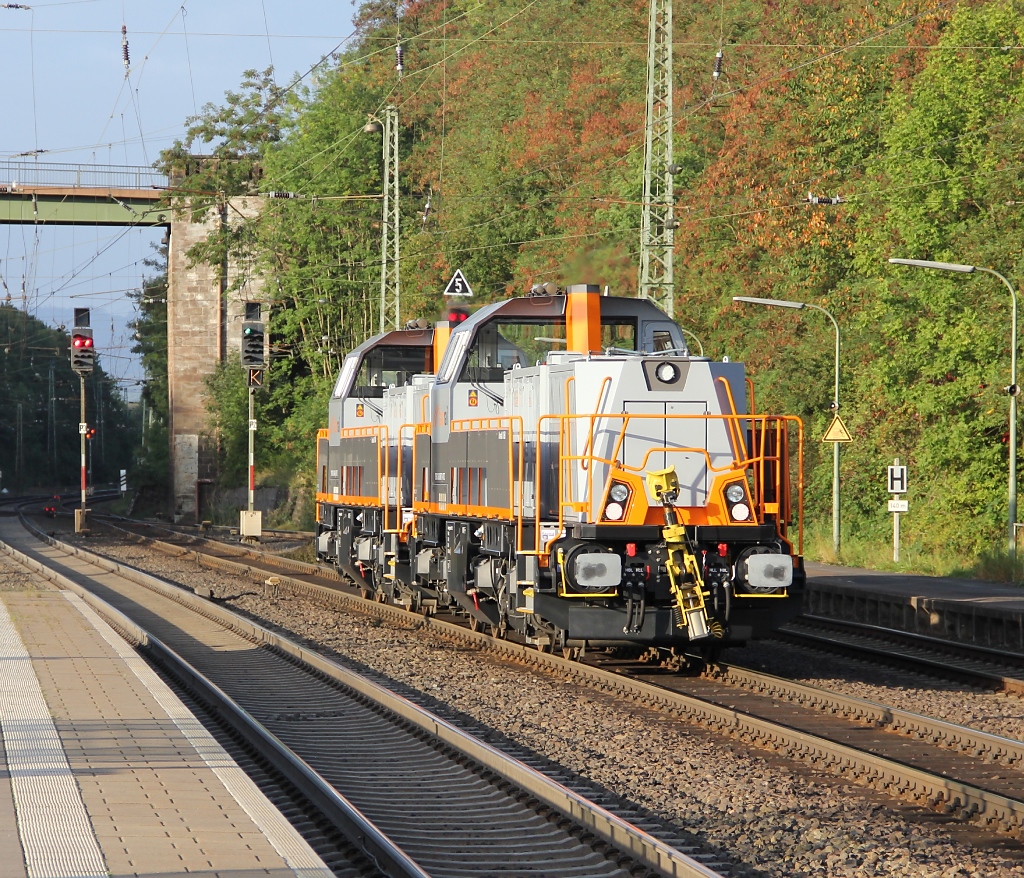 Und hier nochmal der Nachschuss auf 261 306 und 261 305 fr Saar Rail auf ihrer ersten groen Fahrt nach Vlklingen. Aufgenommen am 13.09.2011 in Eichenberg.