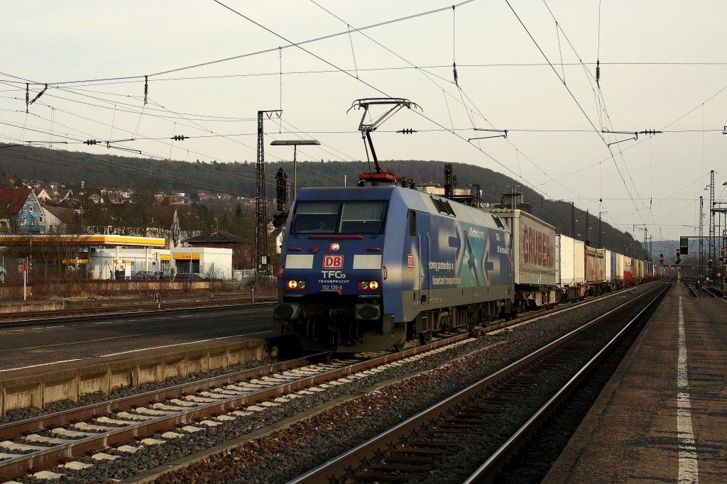 Und mein letztes Foto aus Gem�nden zeigt 152 136-8  Albatros . Aufnahme am 12.03.2011
