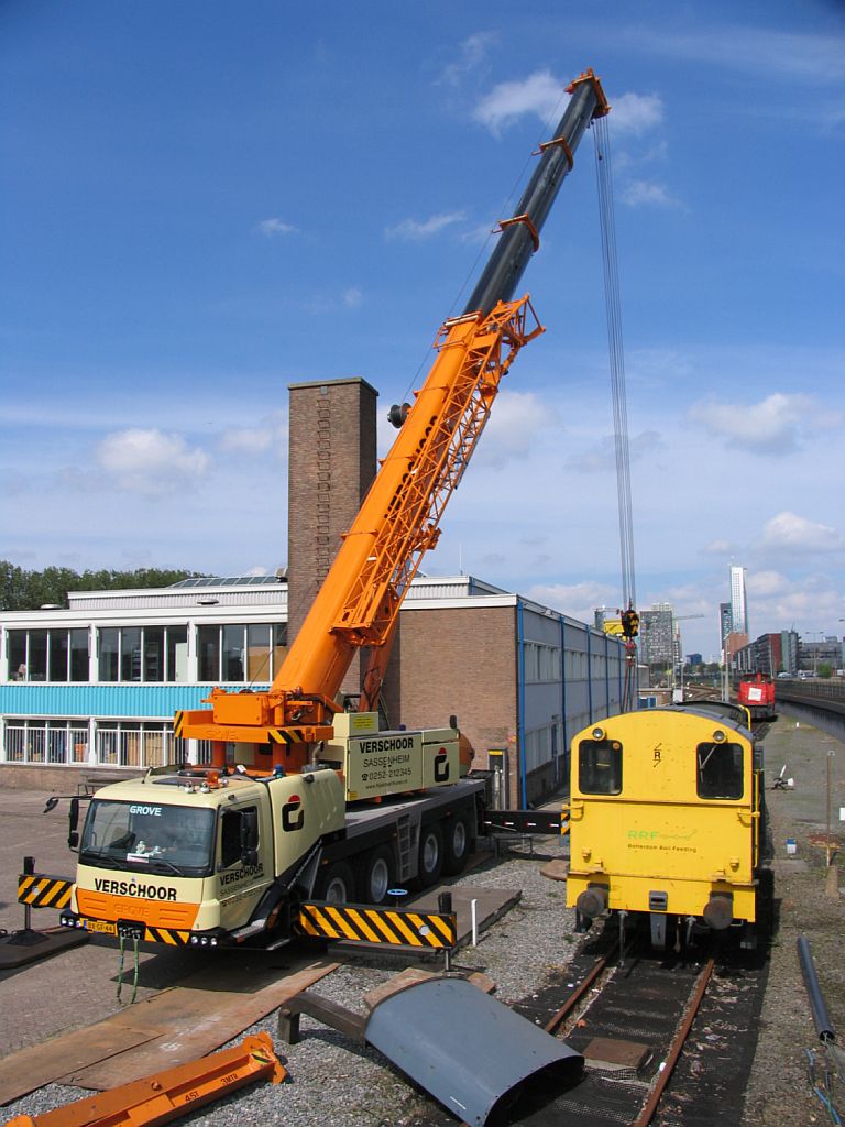 Unsere 662 bei Bahnbetriebswerke Rotterdam NedTrain am 6-5-2010.