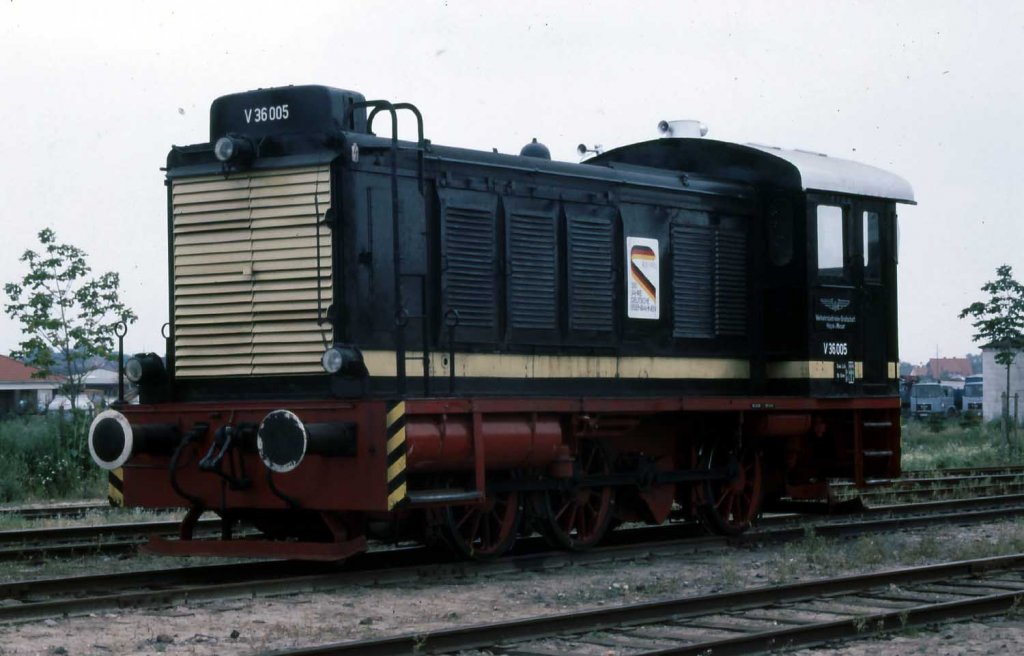 V 36 005 der VGH (Verkehrbetriebe Grafschsft Hoya)am05.07.1986 in Bruchhausen-Vilsen