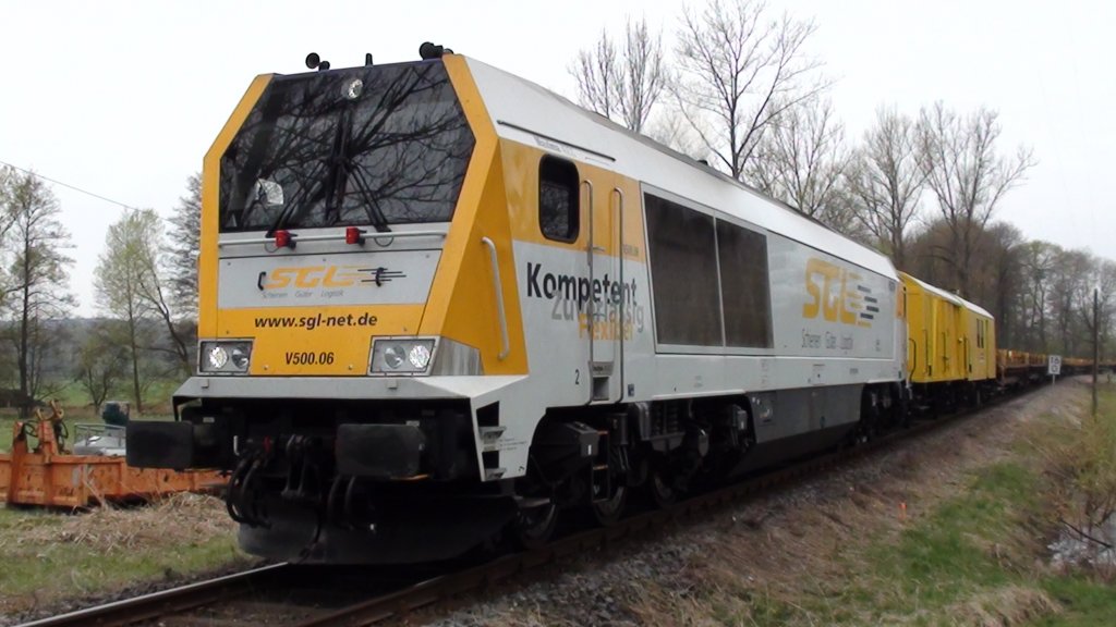 V 500 mit Langschieneneinheit in Bad Rodach 2011