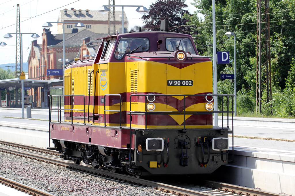 V 90 002 in Elze(Han) 22.6.2013