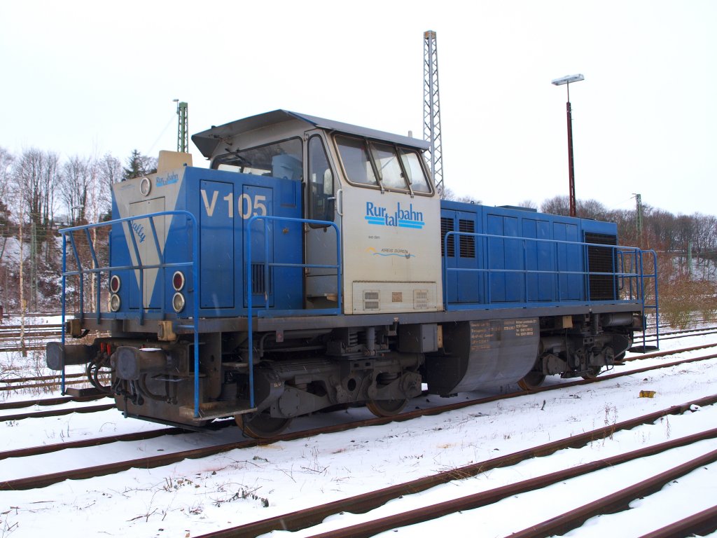 V105  Sally  (MaK DH 1004) von der Rurtalbahn steht heute am 21.12.2009 in Aachen West. 