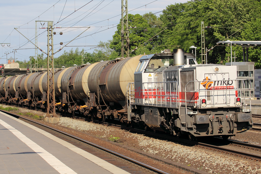 V19 (277 808-2) MKB in Rotenburg(Wmme) 31.5.2013
