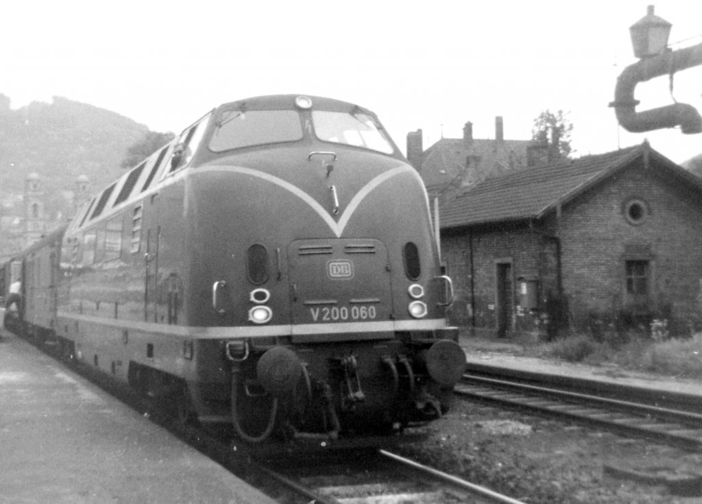 V200 060 Eberbach am Neckar im September 1966