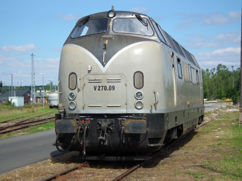 V270.09 (221 121) der SGL am 15.08.2012 in Neustrelitz